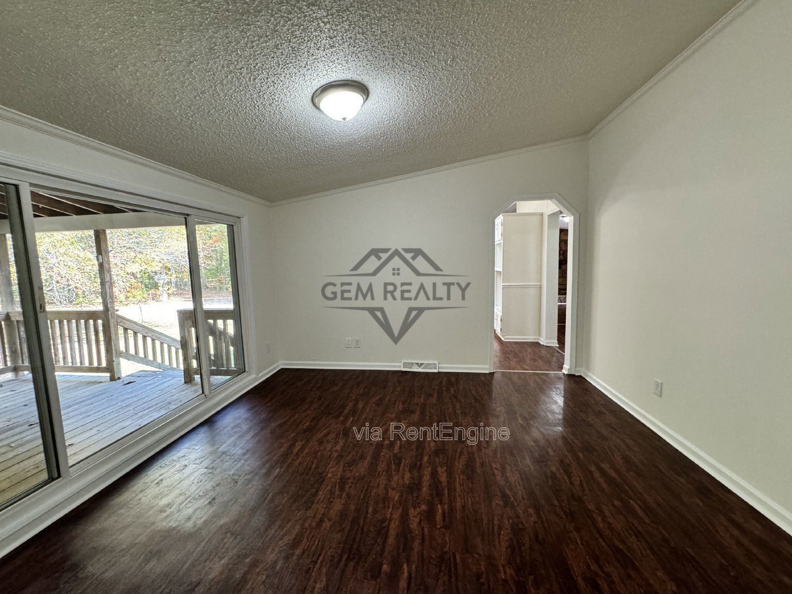 3-Bedroom Home with Spacious Layout – 340 Faucetts Road, Tappahannock
*KITCHEN COUNTERTOP WILL BE REPLACED IN MARCH '26 w/GRANITE. PROPERTY CAN BE LEASED BEFORE THIS DATE IF APPLICANT CHOOSES* property image