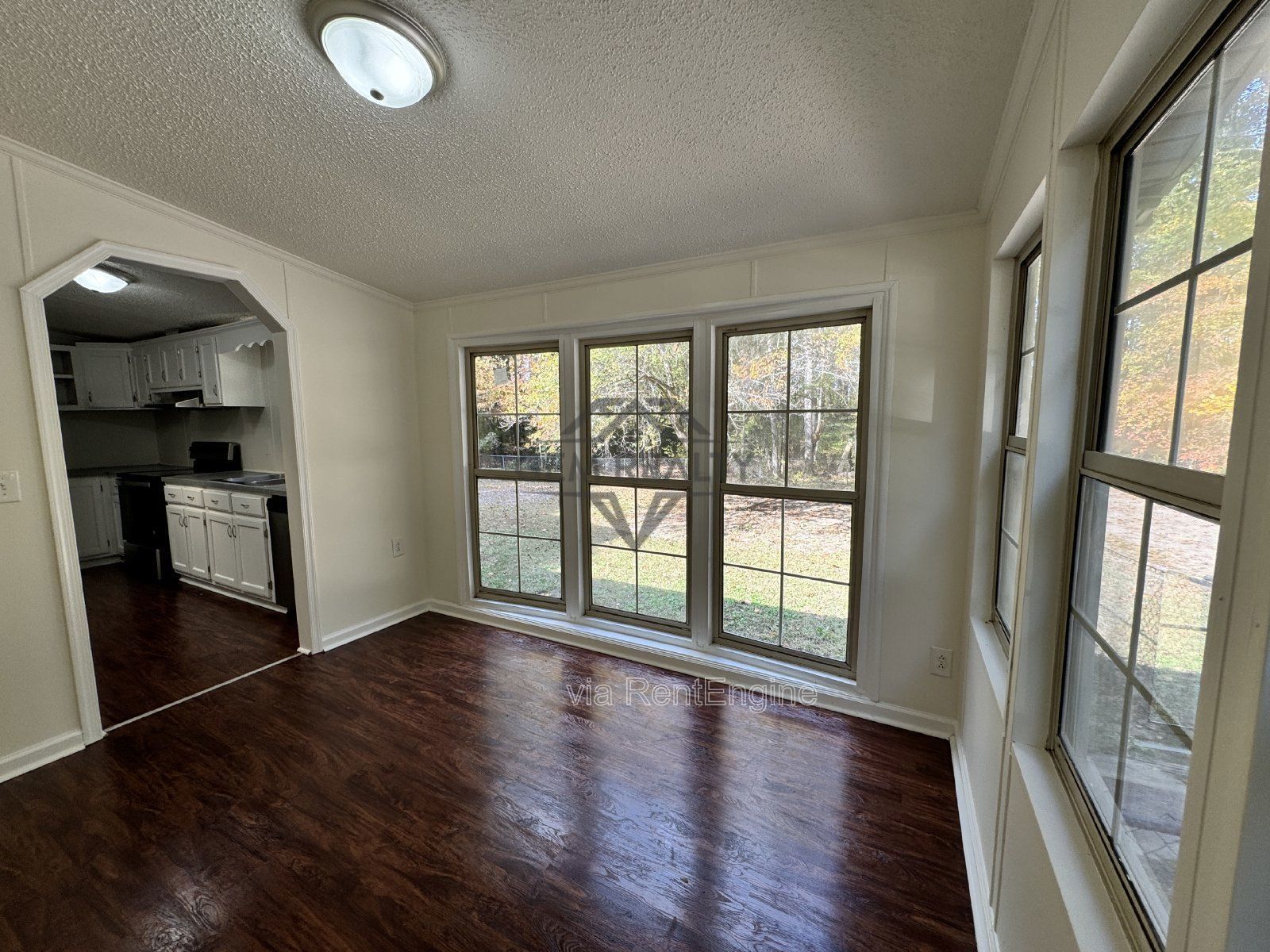 3-Bedroom Home with Spacious Layout – 340 Faucetts Road, Tappahannock
*KITCHEN COUNTERTOP WILL BE REPLACED IN MARCH '26 w/GRANITE. PROPERTY CAN BE LEASED BEFORE THIS DATE IF APPLICANT CHOOSES* property image