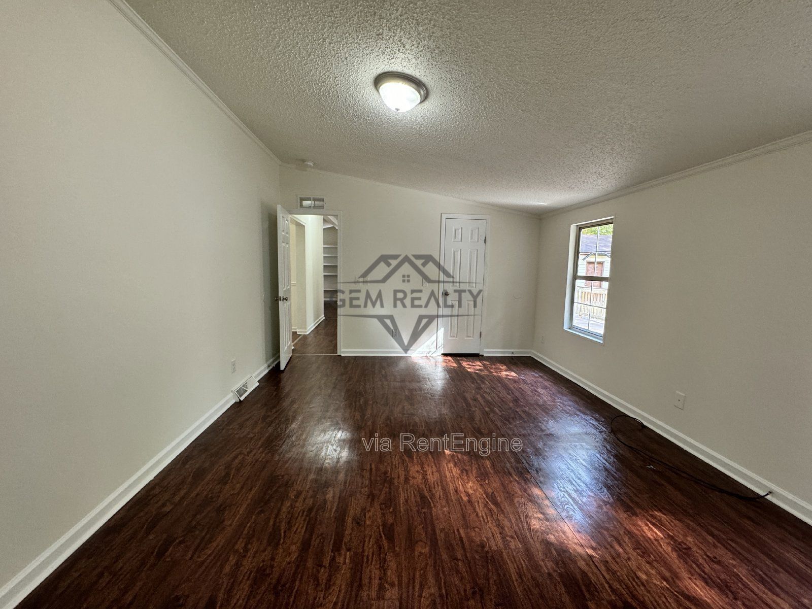 3-Bedroom Home with Spacious Layout – 340 Faucetts Road, Tappahannock
*KITCHEN COUNTERTOP WILL BE REPLACED IN MARCH '26 w/GRANITE. PROPERTY CAN BE LEASED BEFORE THIS DATE IF APPLICANT CHOOSES* property image