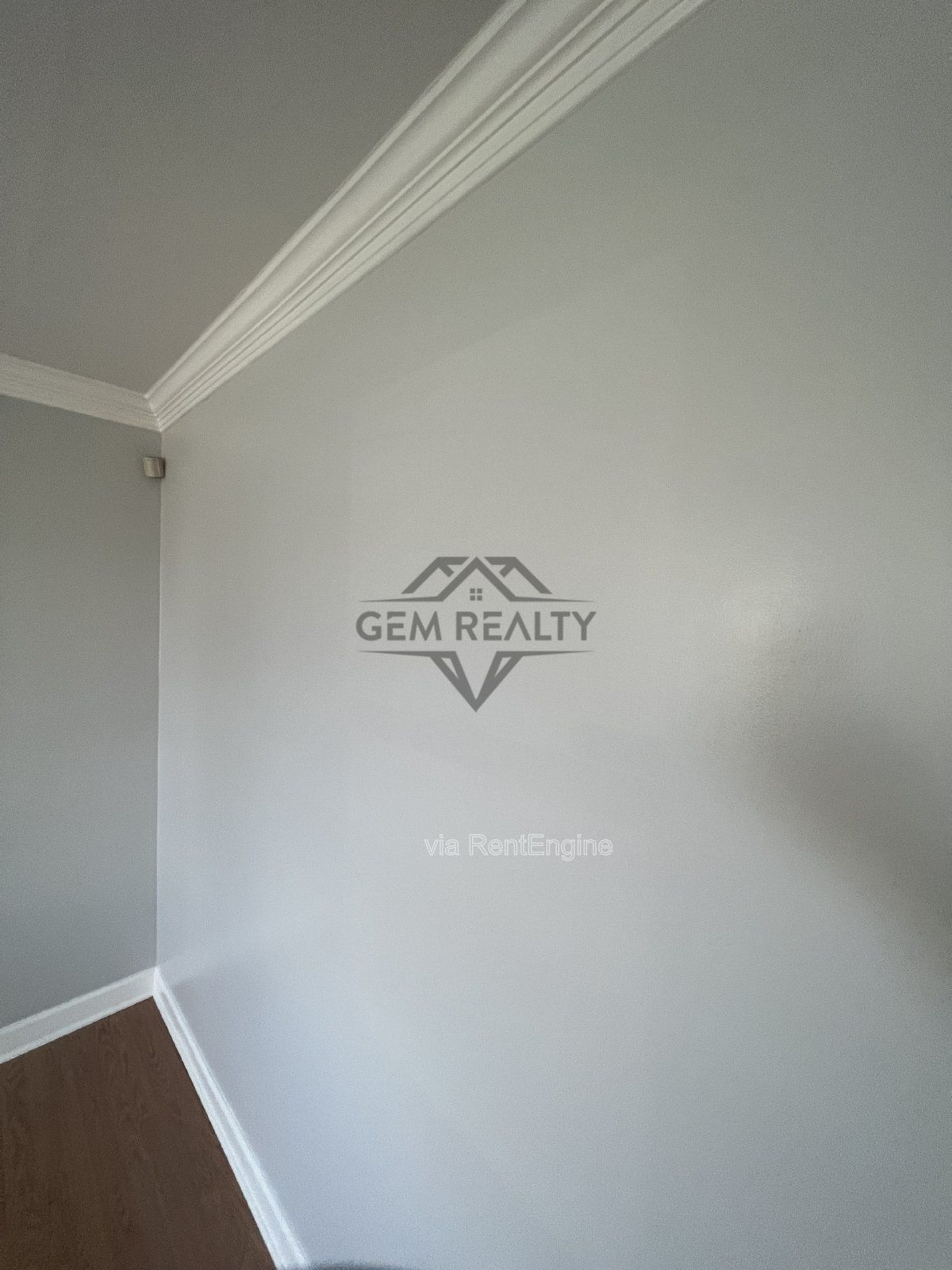 Spacious 3 Bedroom End Unit Townhome in Breezewood Forest in Fredericksburg property image