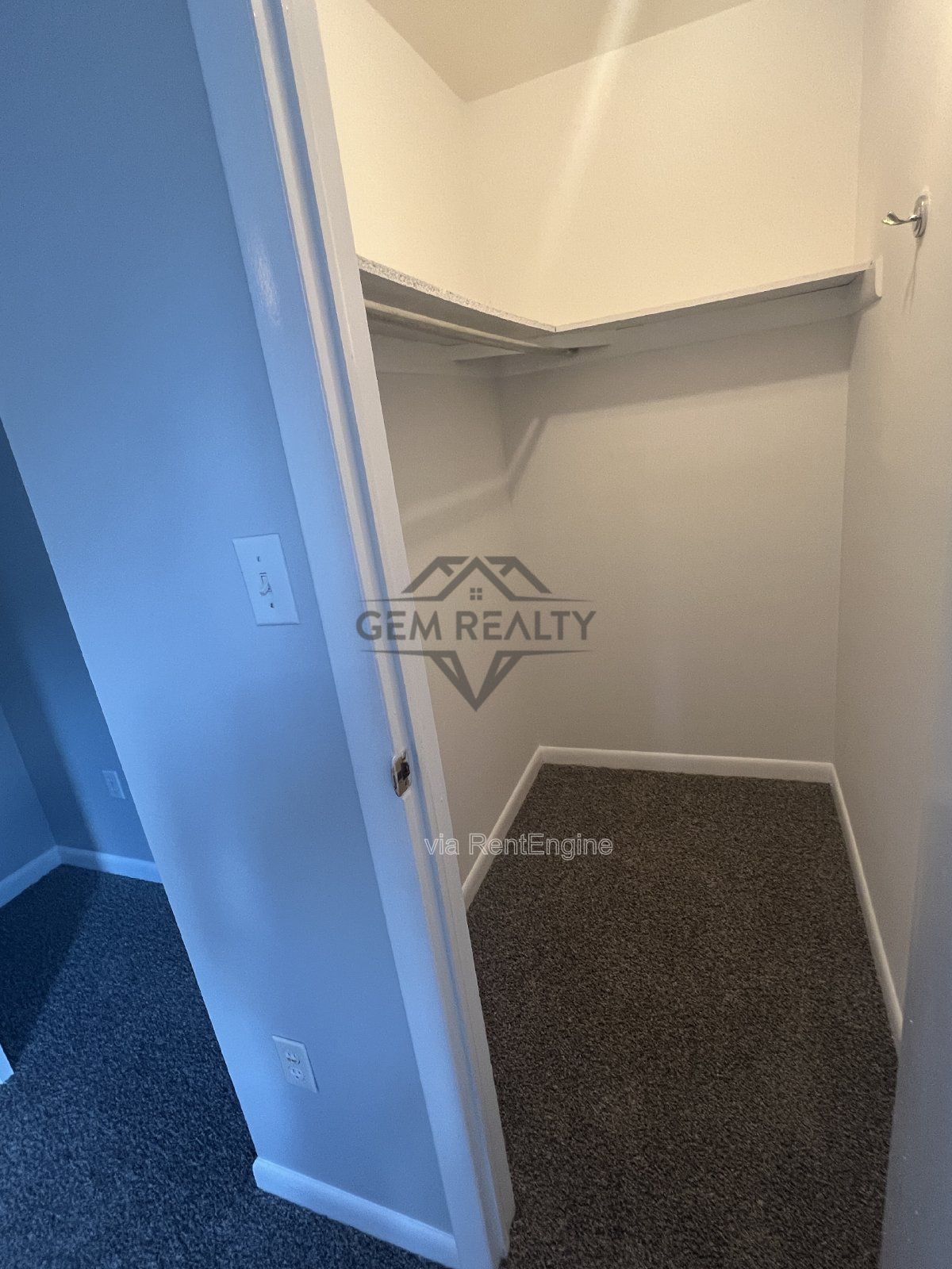 Spacious 3 Bedroom End Unit Townhome in Breezewood Forest in Fredericksburg property image