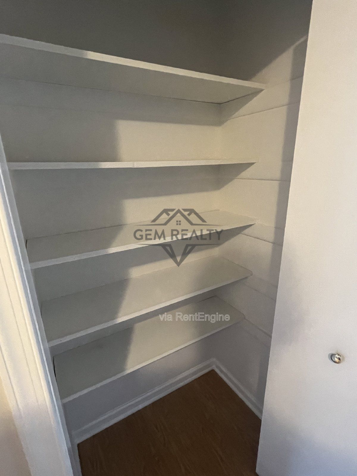 Spacious 3 Bedroom End Unit Townhome in Breezewood Forest in Fredericksburg property image