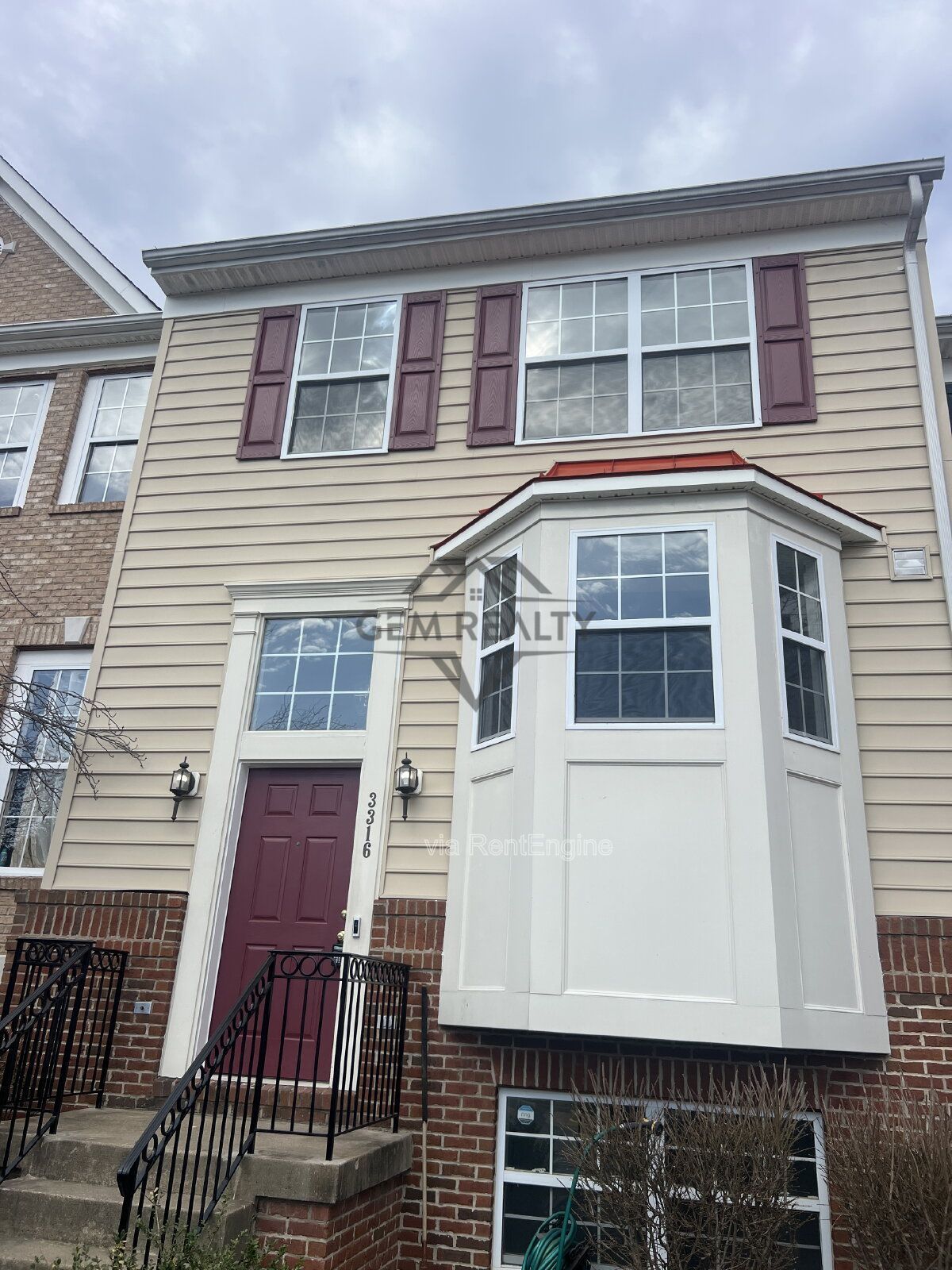 Expansive 4-Bedroom Townhouse on Broker Lane – 2342 Sq Ft of Comfort in Woodbridge! property image