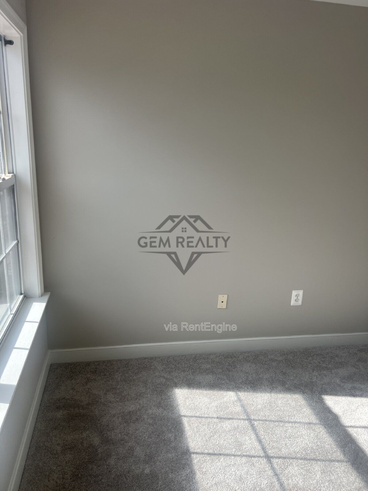 Expansive 4-Bedroom Townhouse on Broker Lane – 2342 Sq Ft of Comfort in Woodbridge! property image