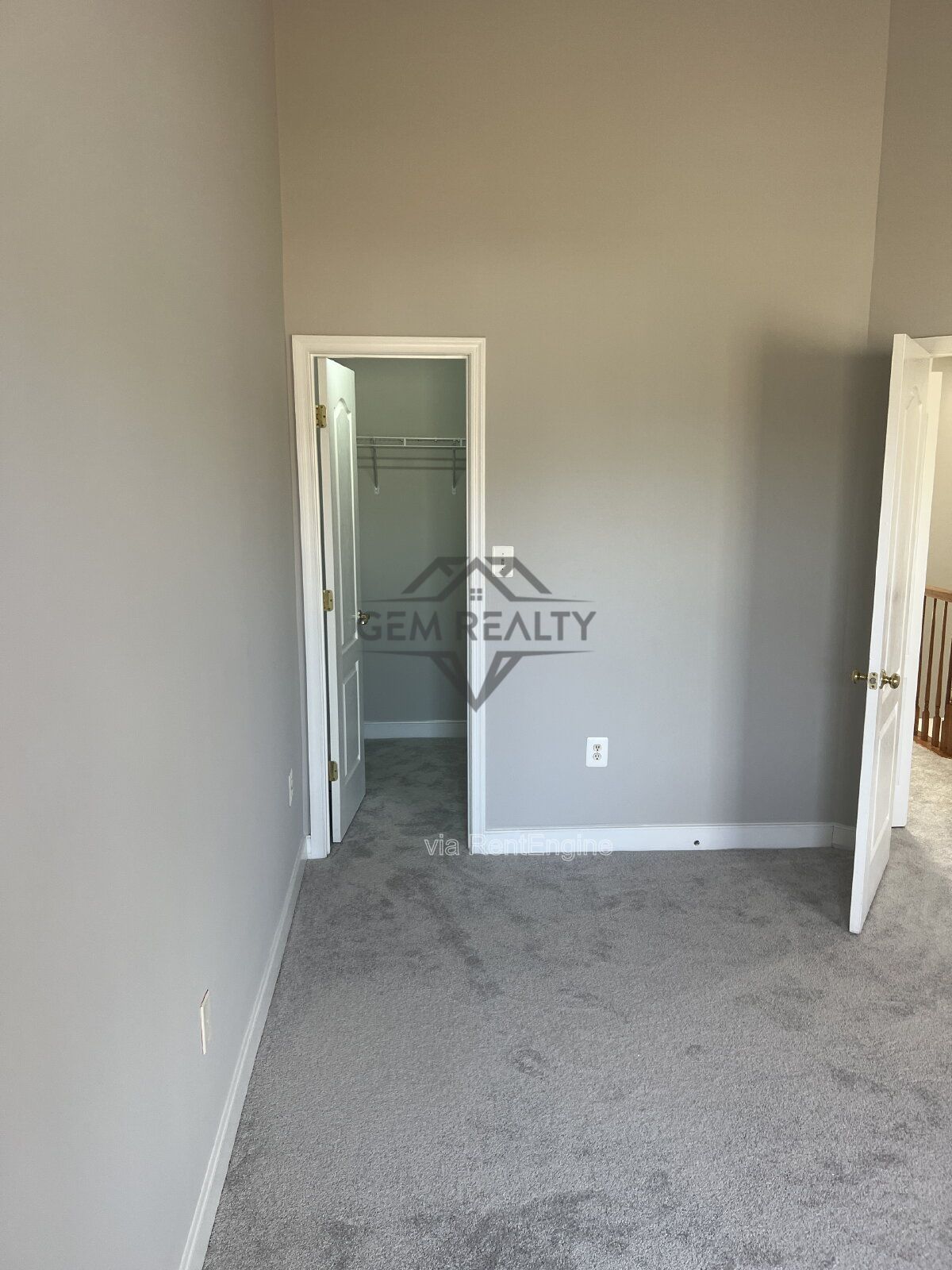 Expansive 4-Bedroom Townhouse on Broker Lane – 2342 Sq Ft of Comfort in Woodbridge! property image