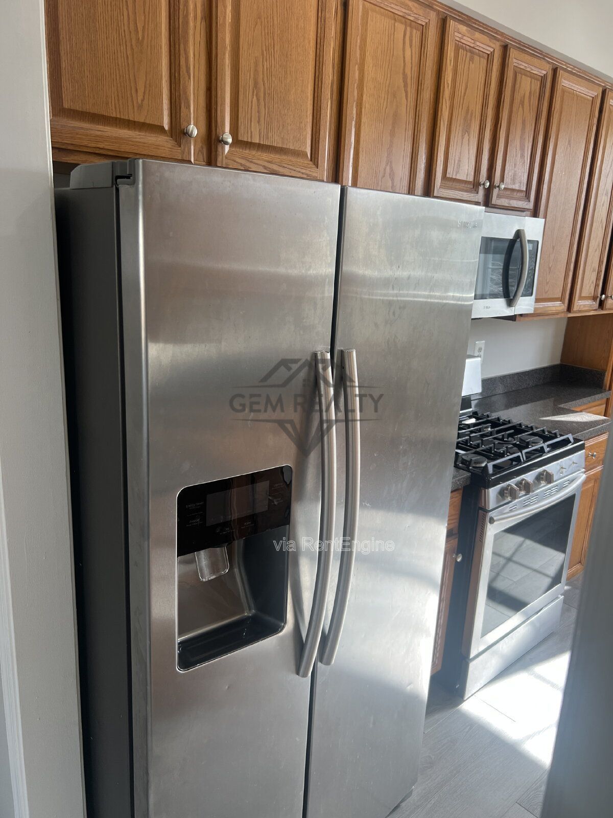 Expansive 4-Bedroom Townhouse on Broker Lane – 2342 Sq Ft of Comfort in Woodbridge! property image