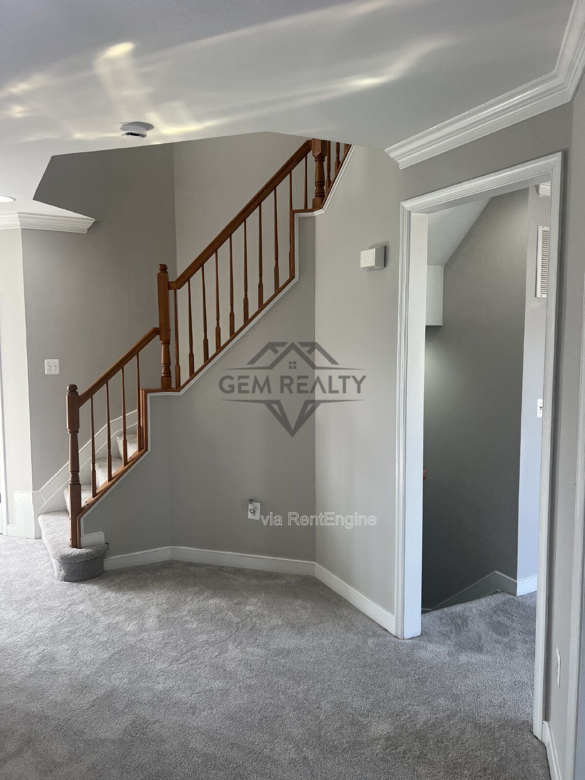 Expansive 4-Bedroom Townhouse on Broker Lane – 2342 Sq Ft of Comfort in Woodbridge! property image