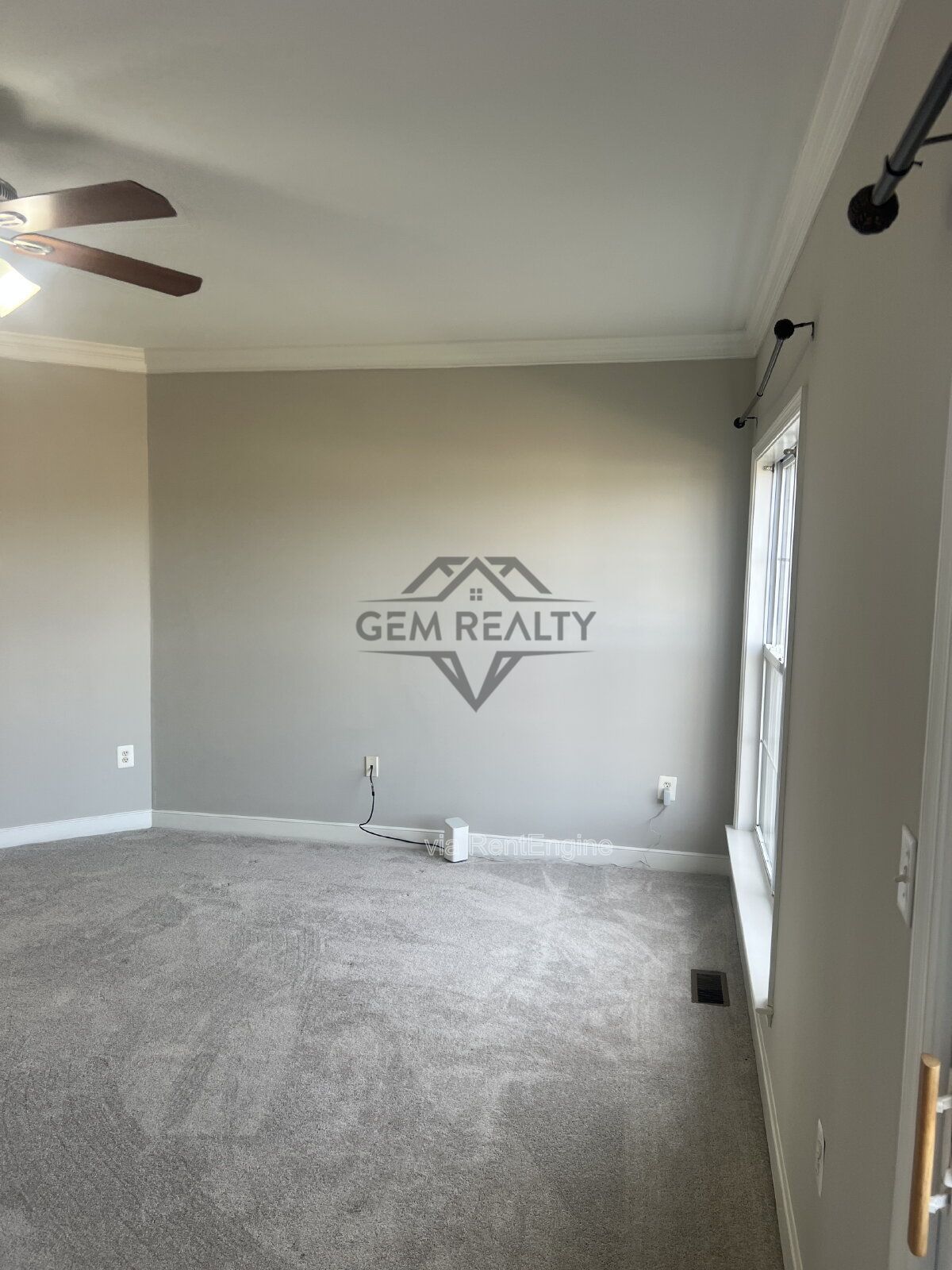 Expansive 4-Bedroom Townhouse on Broker Lane – 2342 Sq Ft of Comfort in Woodbridge! property image