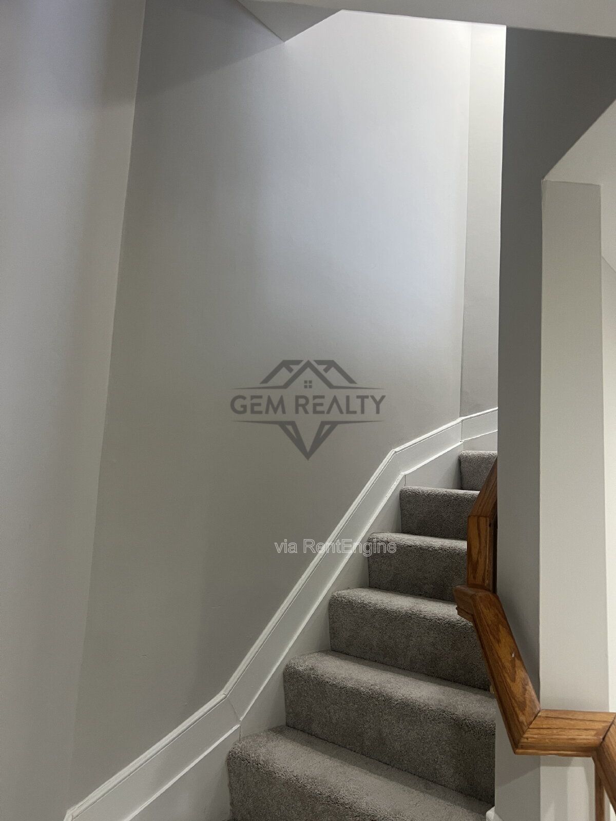 Expansive 4-Bedroom Townhouse on Broker Lane – 2342 Sq Ft of Comfort in Woodbridge! property image