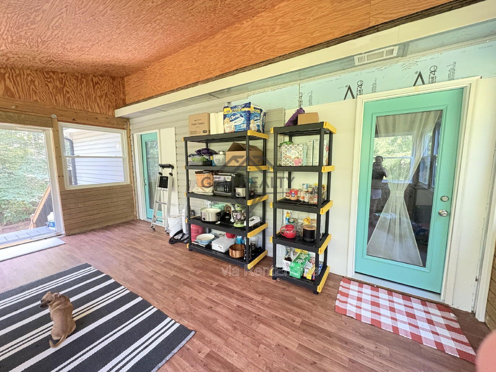 Spacious Multi-Generational Home on 3 Acres | In-Law Suite | No HOA property image