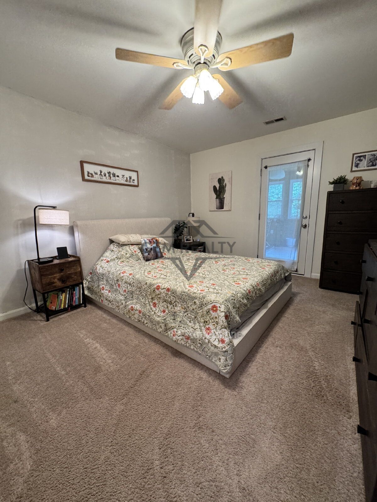 Spacious Multi-Generational Home on 3 Acres | In-Law Suite | No HOA property image