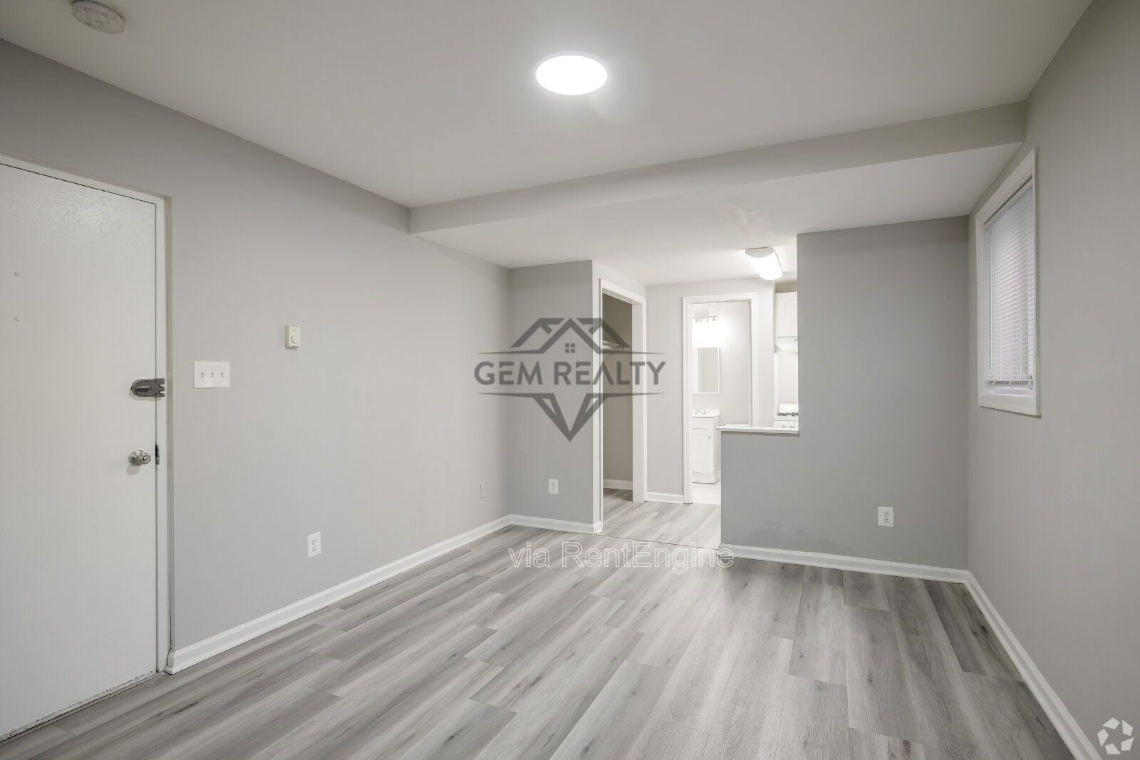 1 Bedroom Apartment in Convenient Woodbridge Location – Friendship Place Apartments property image