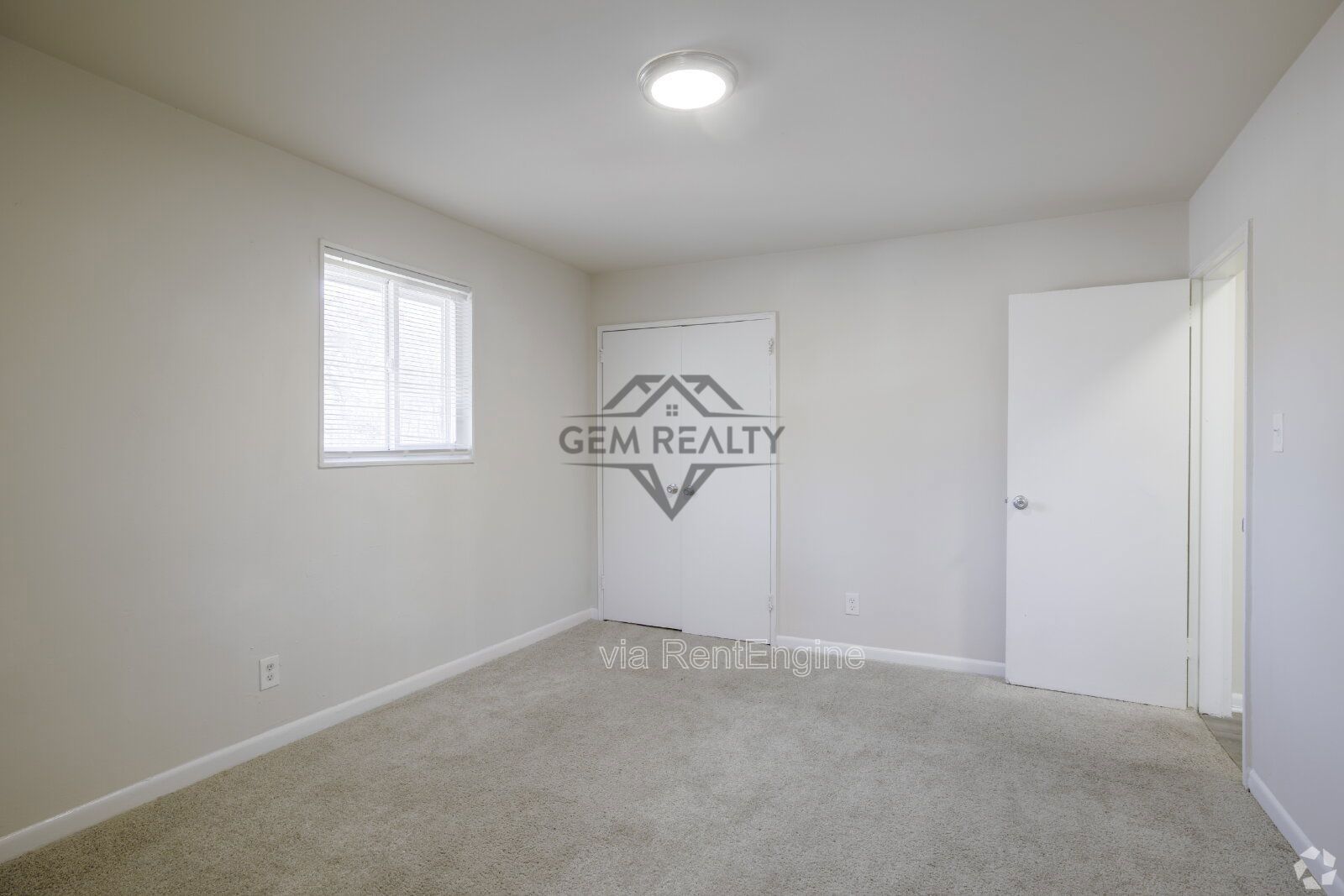 1 Bedroom Apartment in Convenient Woodbridge Location – Friendship Place Apartments property image