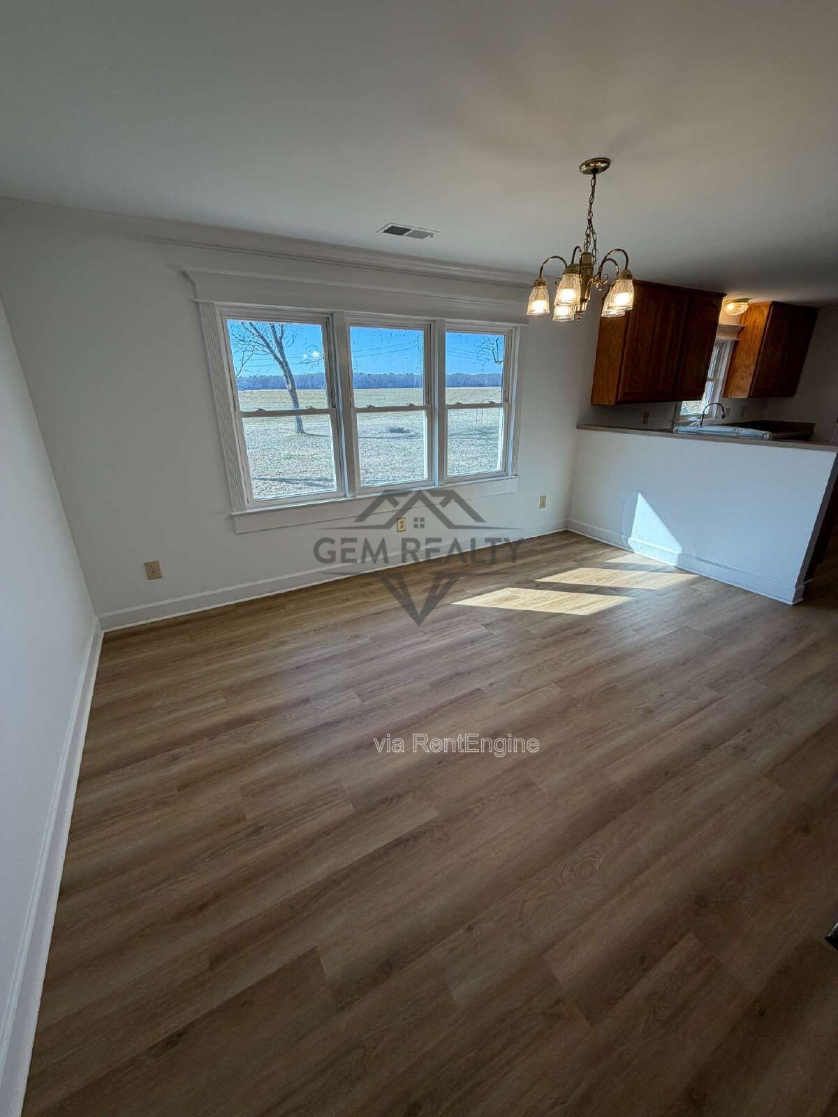 One-Level Living on a Full Acre in the Heart of Spotsylvania – Space, Privacy & Endless Potential! property image