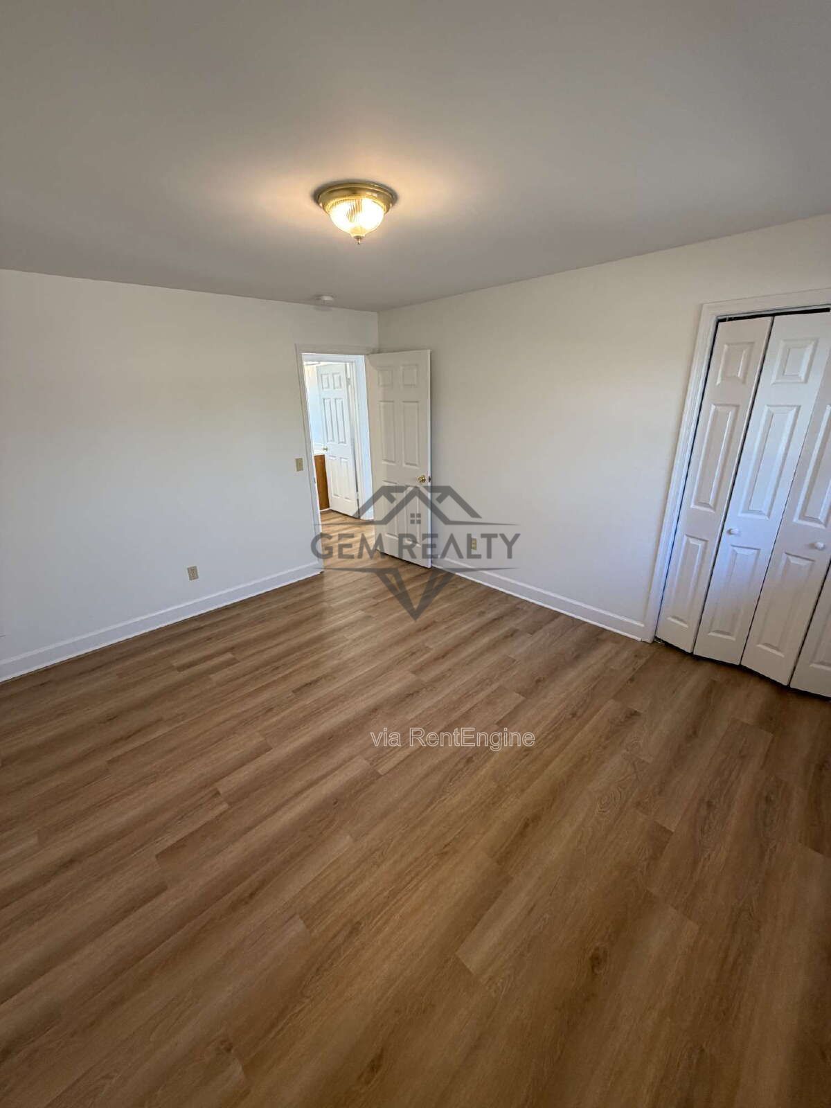 One-Level Living on a Full Acre in the Heart of Spotsylvania – Space, Privacy & Endless Potential! property image