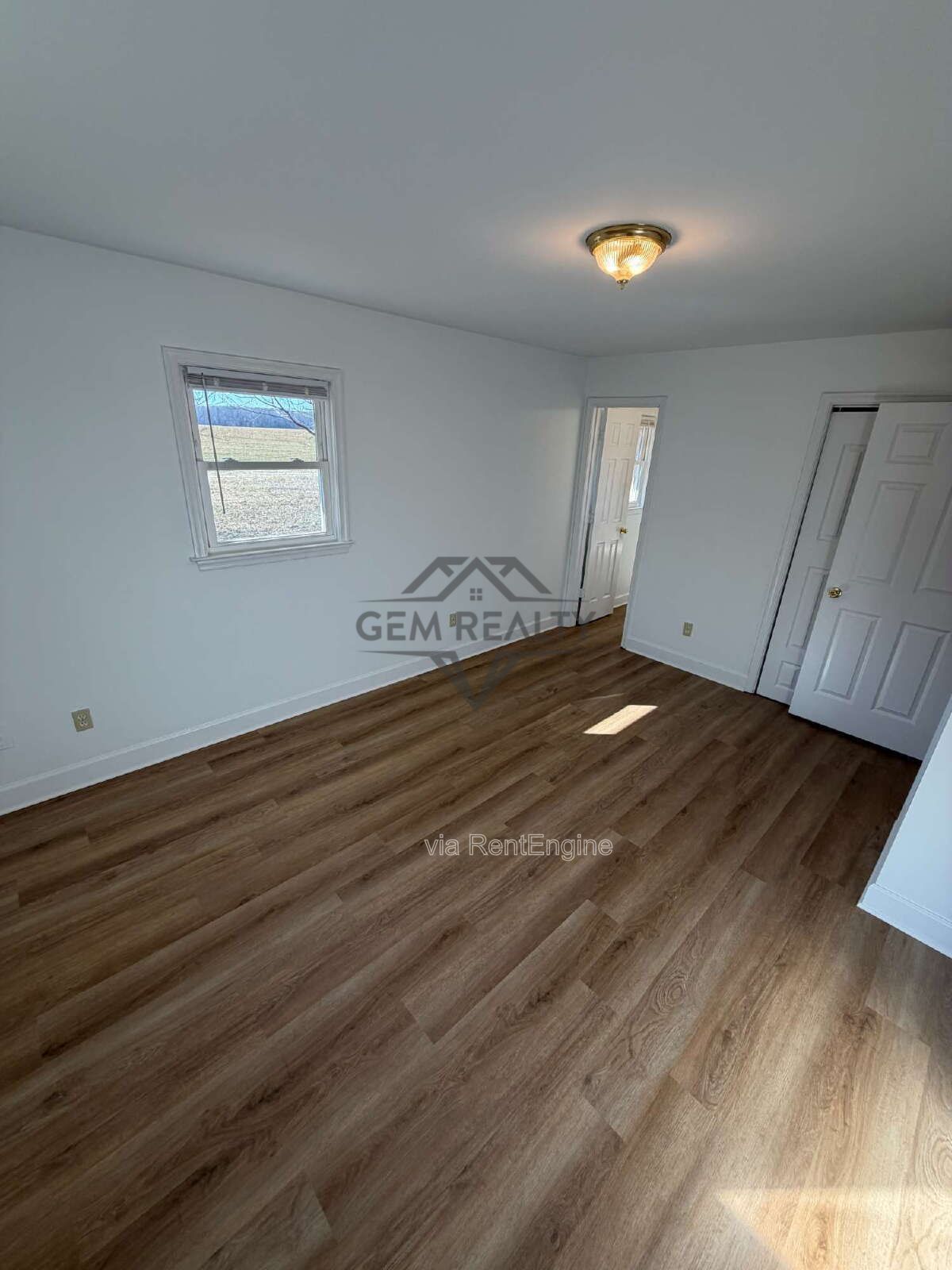 One-Level Living on a Full Acre in the Heart of Spotsylvania – Space, Privacy & Endless Potential! property image