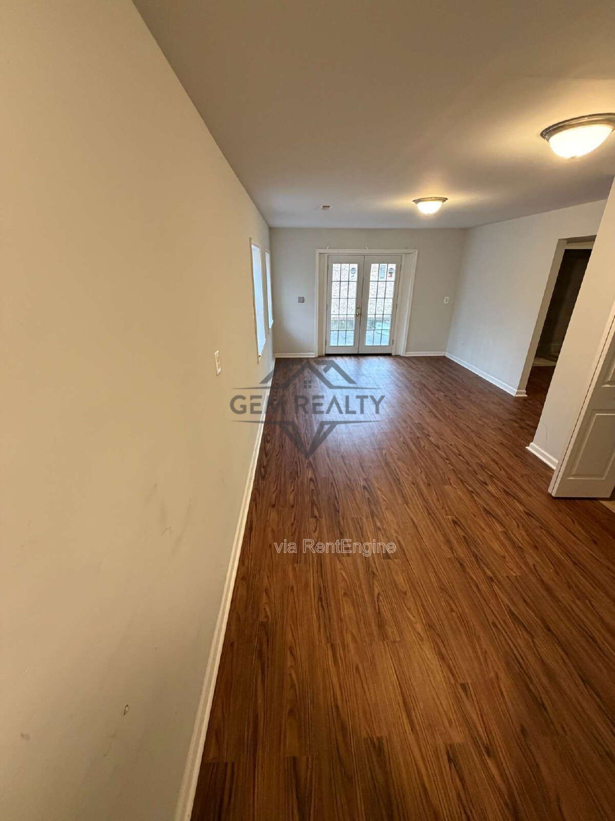 Beautiful 4BR/3.5BA, 3528 sqft private lot in Stafford, this charming single-family home offers space, comfort, and plenty of room to enjoy the outdoors. property image