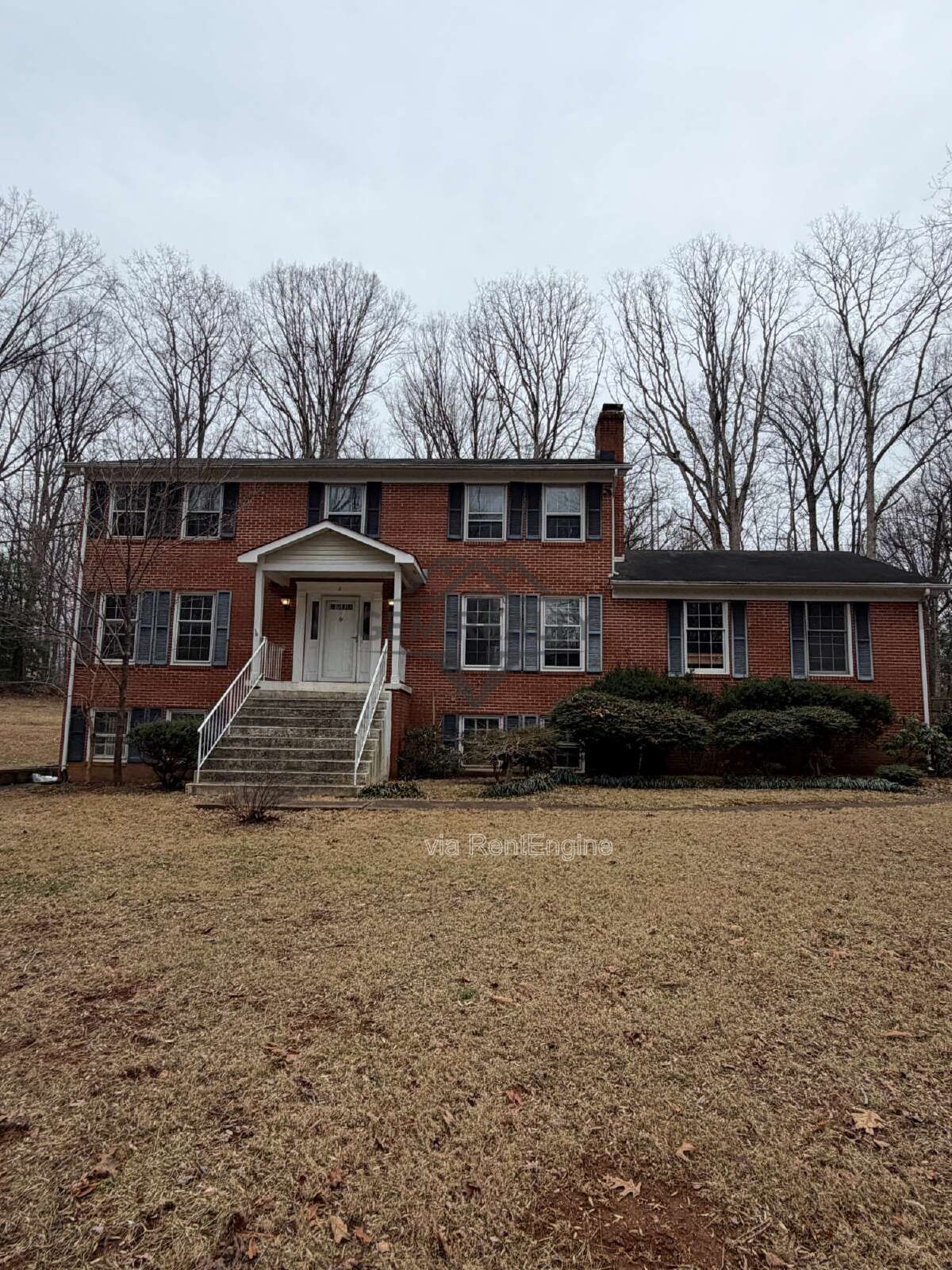 Beautiful 4BR/3.5BA, 3528 sqft private lot in Stafford, this charming single-family home offers space, comfort, and plenty of room to enjoy the outdoors. property image