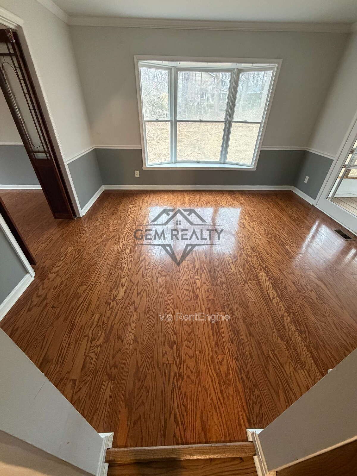 Beautiful 4BR/3.5BA, 3528 sqft private lot in Stafford, this charming single-family home offers space, comfort, and plenty of room to enjoy the outdoors. property image