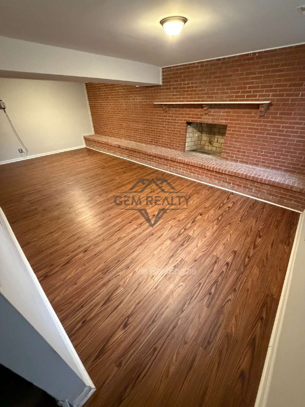 Beautiful 4BR/3.5BA, 3528 sqft private lot in Stafford, this charming single-family home offers space, comfort, and plenty of room to enjoy the outdoors. property image