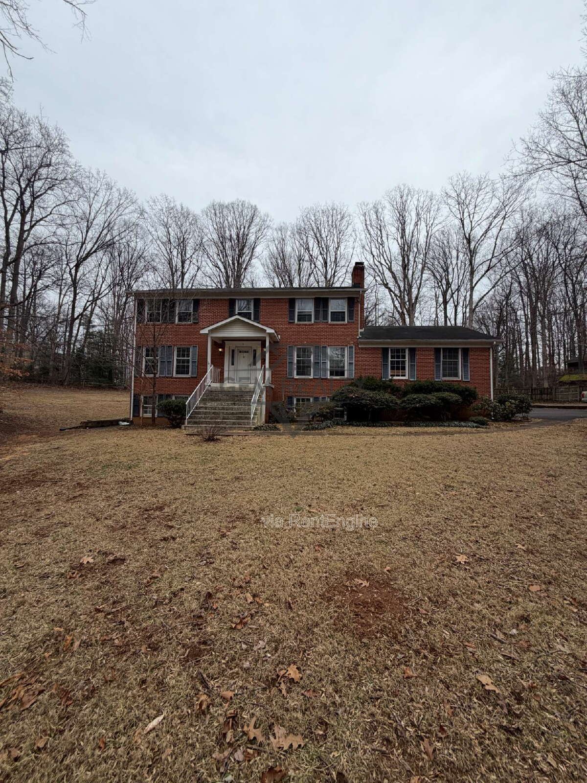 Beautiful 4BR/3.5BA, 3528 sqft private lot in Stafford, this charming single-family home offers space, comfort, and plenty of room to enjoy the outdoors. property image